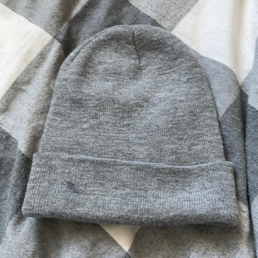 beanies red,blue,black,grey